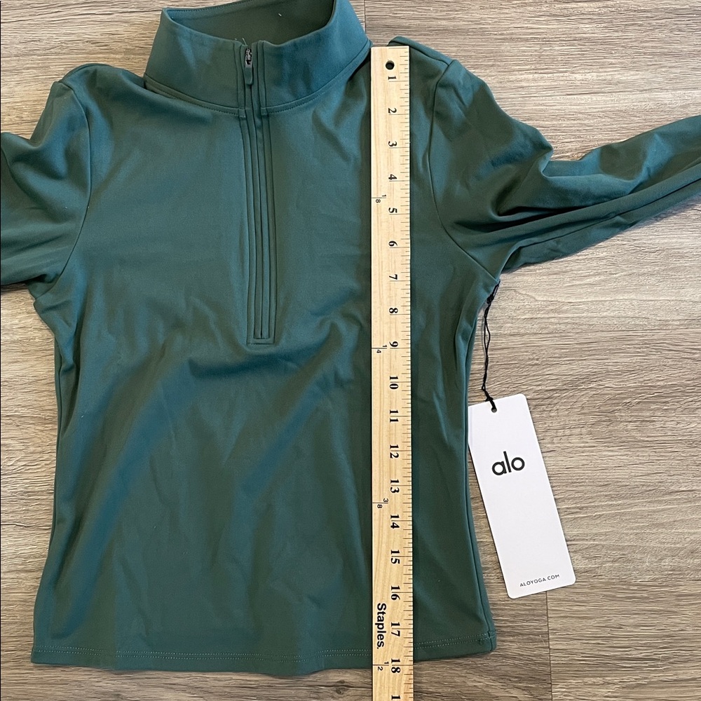 ALO Softsculpt Precision 1/4 Zip Long Sleeve Clover Green Small - Picture 8 of 8